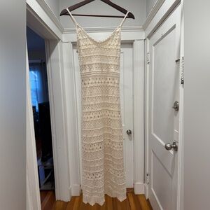 Elegant Cream Lace Dress